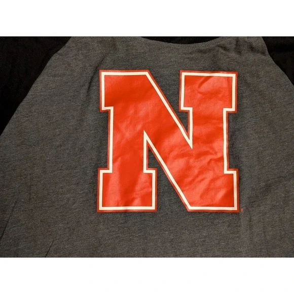 Nebraska Cornhuskers Lightweight Pullover Hoodie by Captivating, Gray, Men's XL - Picture 3 of 11